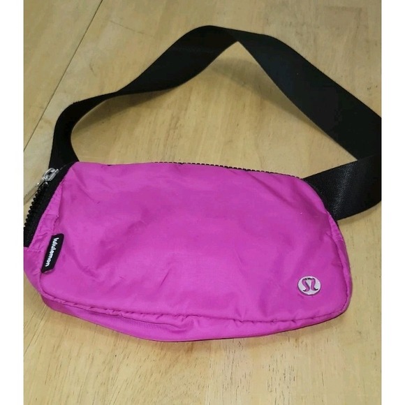 lululemon athletica Accessories - lululemon athletica Pink Belt Bag with Black Strap